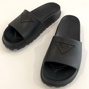 PRADA | RUBBER SLIDES - BLACK | Size 9US / 39IT